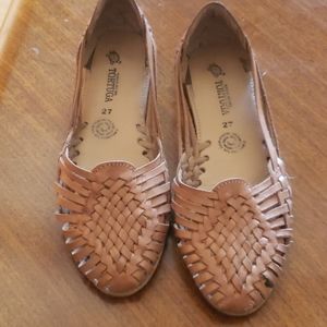 Flats (Huarache)